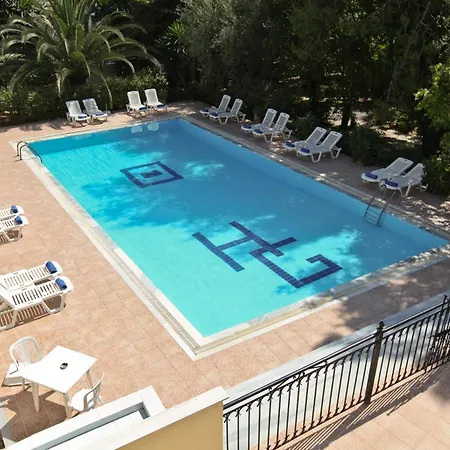 Hotel Galaxias מלון גאוביה