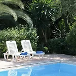 דירה Apartments. *
