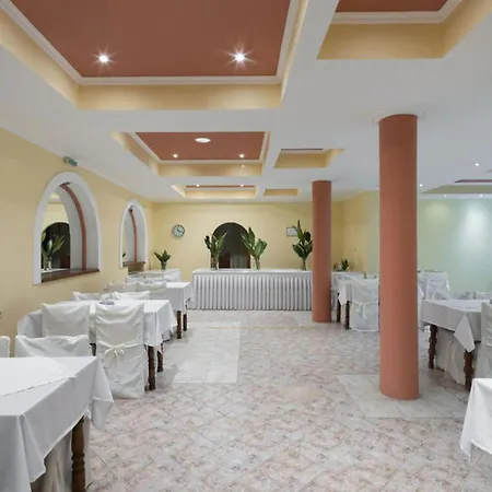 Hotel Galaxias
