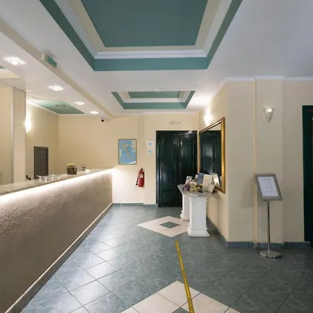 Hotel Galaxias 고우비아