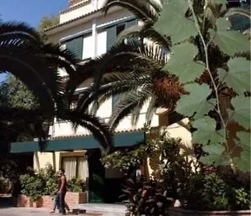 Hotel Galaxias 호텔